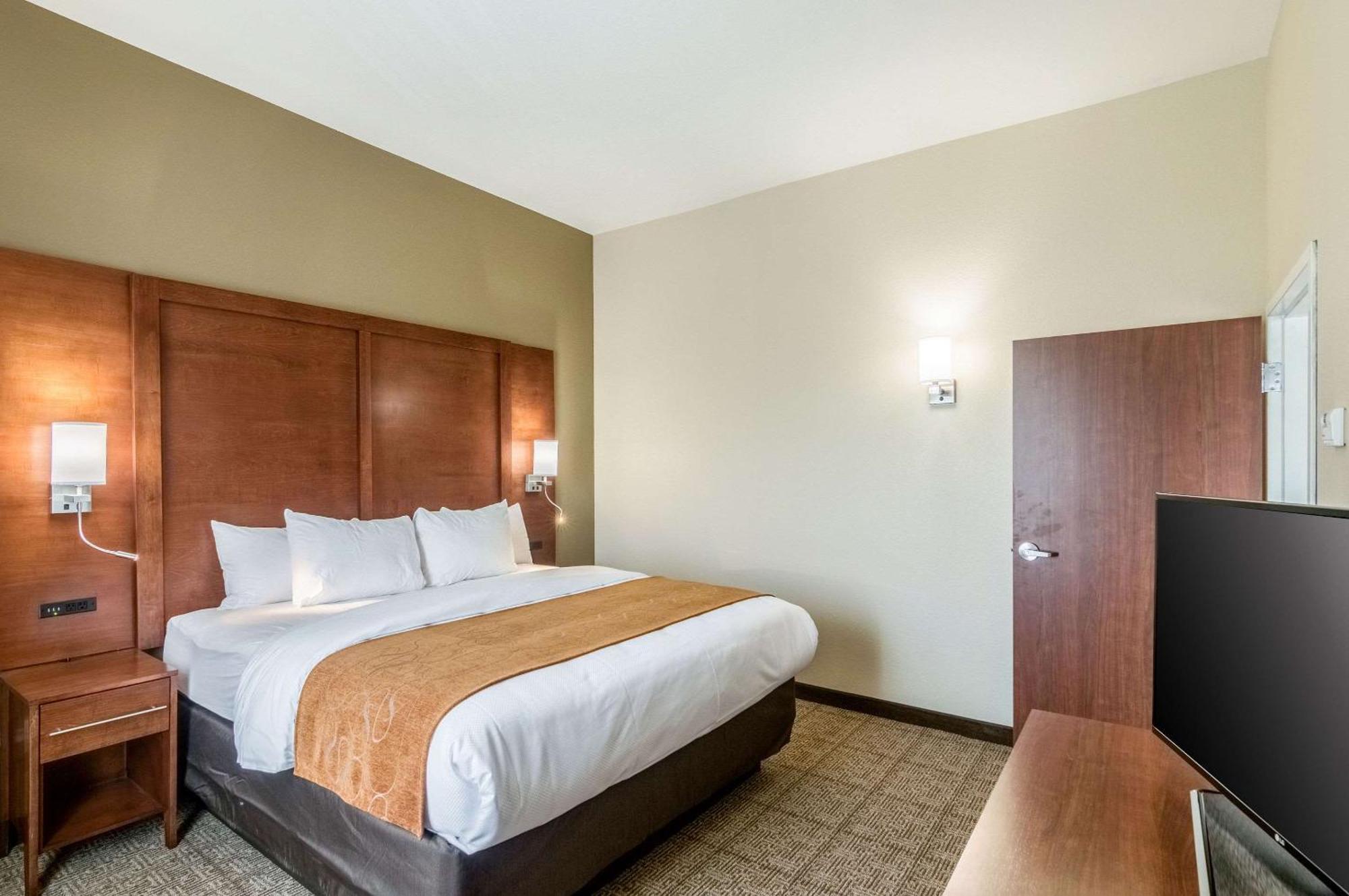 Comfort Suites Meridian And I-40 Oklahoma City Exterior foto