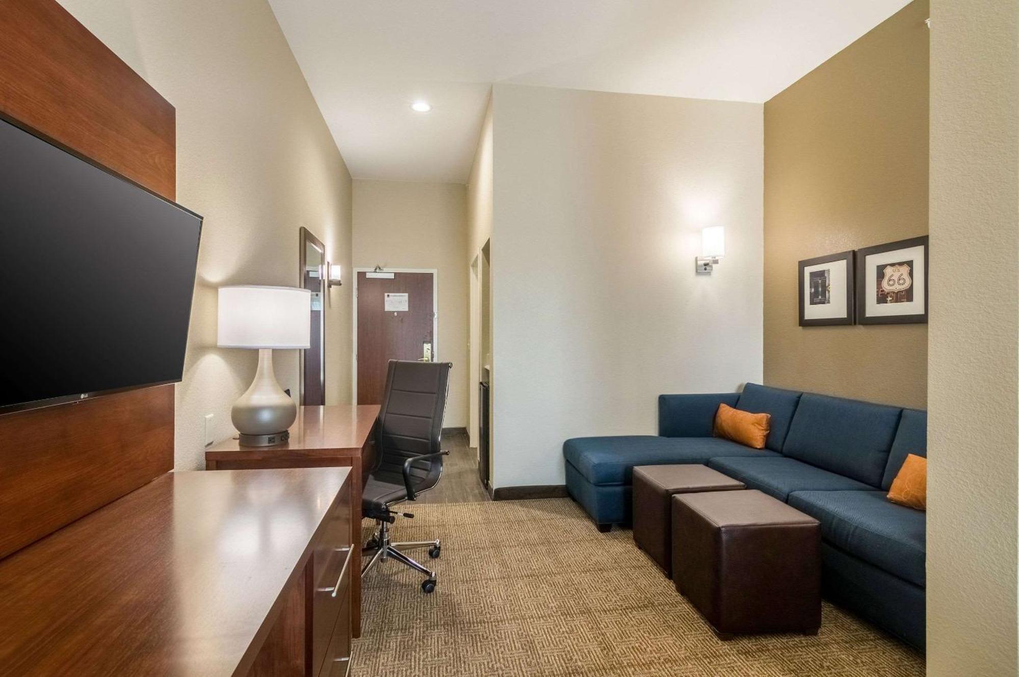 Comfort Suites Meridian And I-40 Oklahoma City Exterior foto
